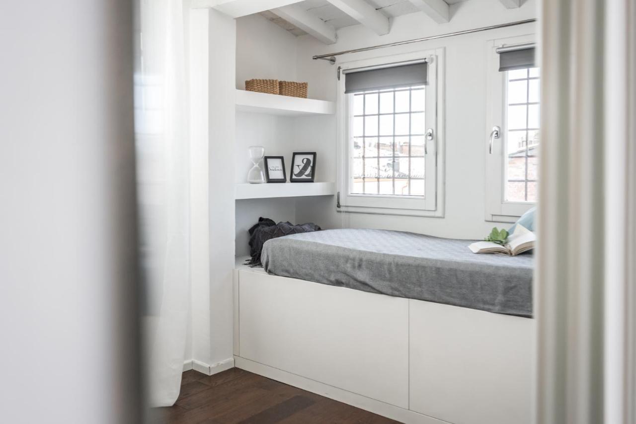 Emilia Suite Urban Модена Экстерьер фото