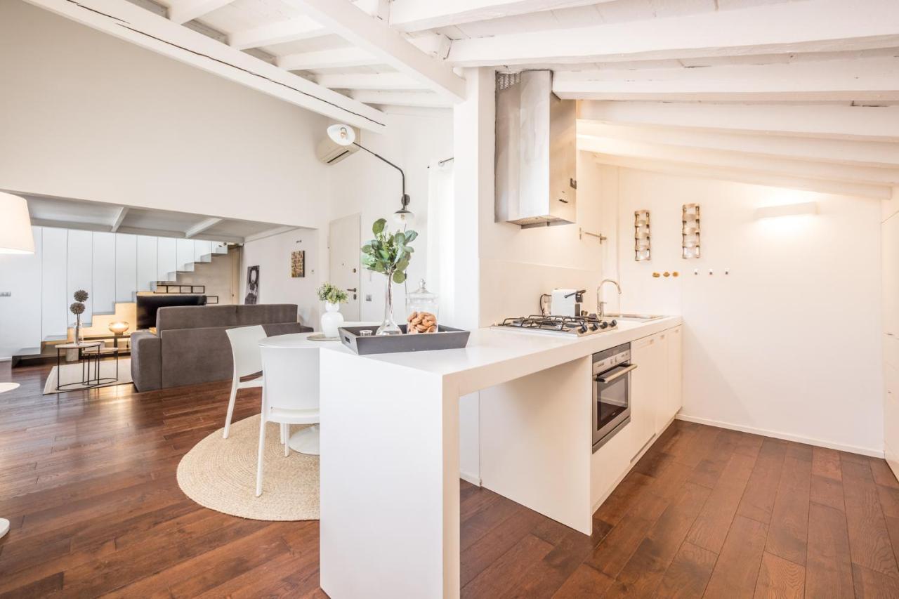 Emilia Suite Urban Модена Экстерьер фото