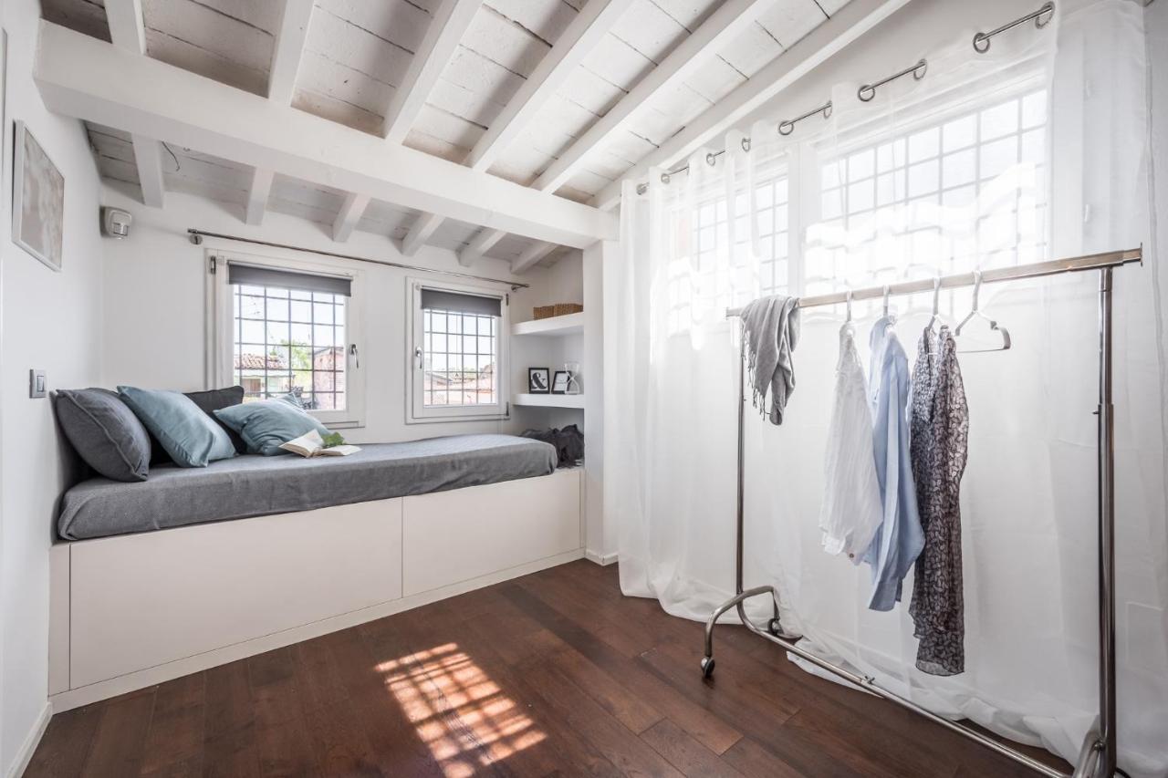 Emilia Suite Urban Модена Экстерьер фото